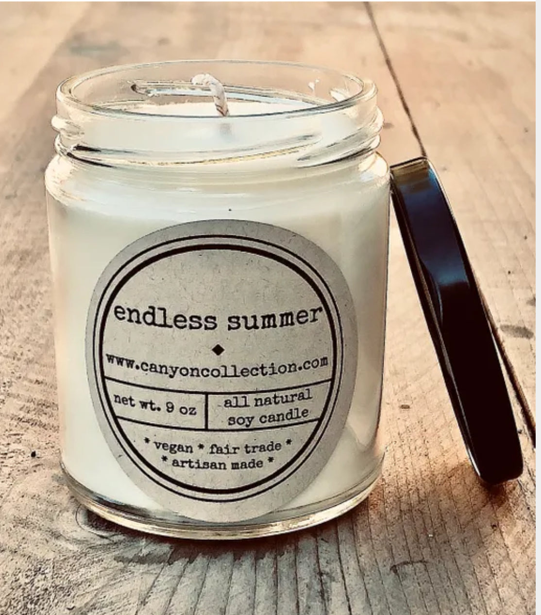 ENDLESS SUMMER SOY CANDLE